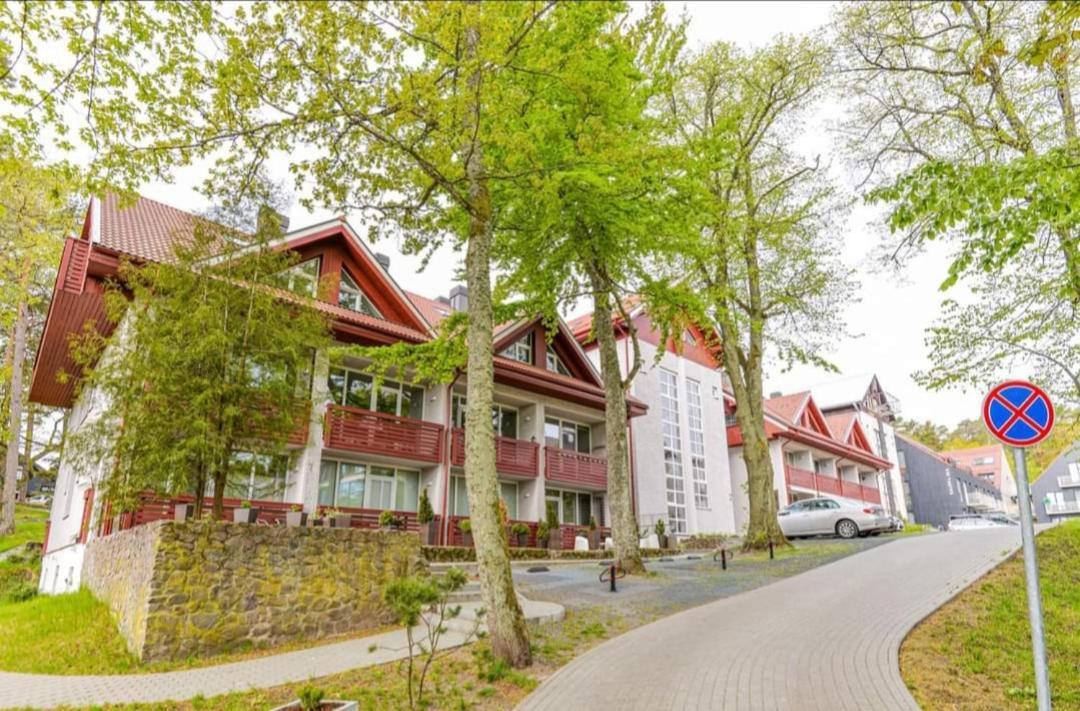 Liuto Apartamentai Juodkrantė Dış mekan fotoğraf